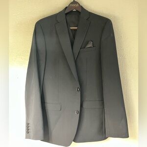 Men's Black Two-Button Suit Jacket with Vest 40L